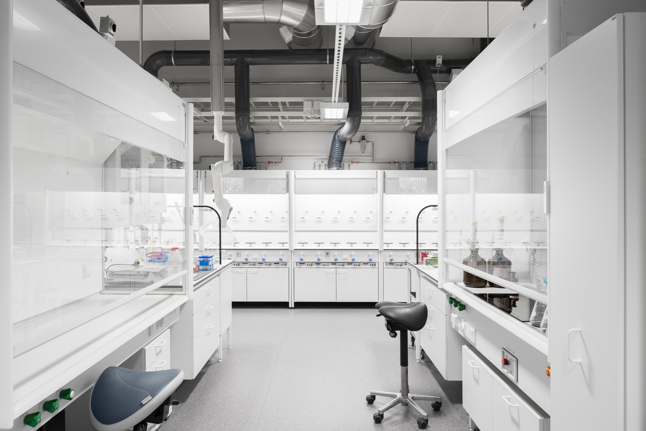 laboratoriemöbler och dragskåp Laboratoriemöbler och dragskåp-